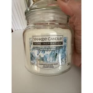 Yankee Candle Home Inspiration - Snow Dusted Pine
